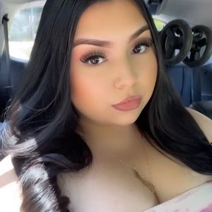 Meet your Posher, Abigail